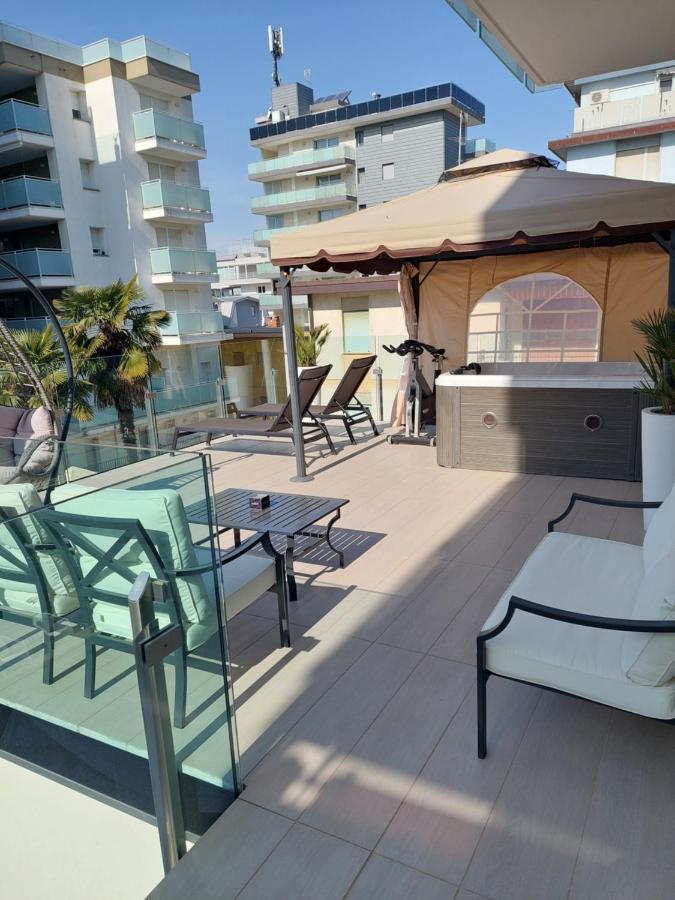 Hotel Rossini 4S Lignano Sabbiadoro Luaran gambar