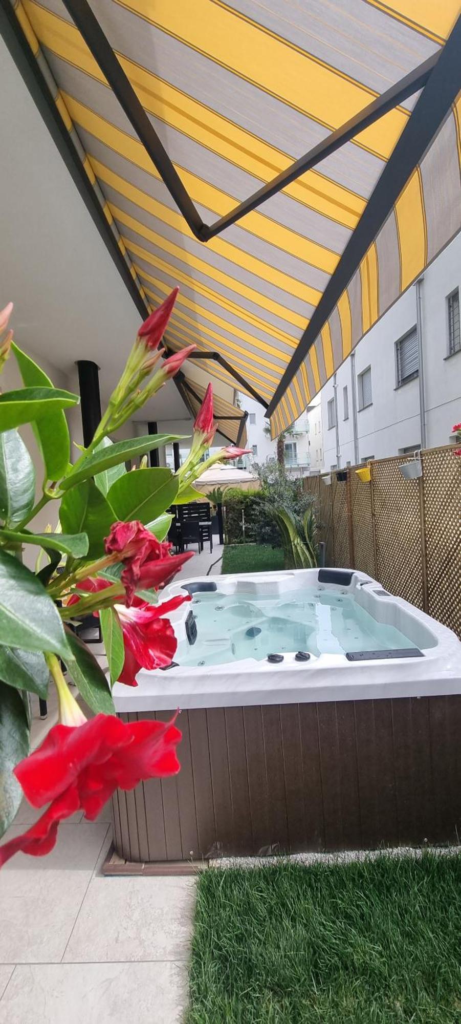 Hotel Rossini 4S Lignano Sabbiadoro Luaran gambar