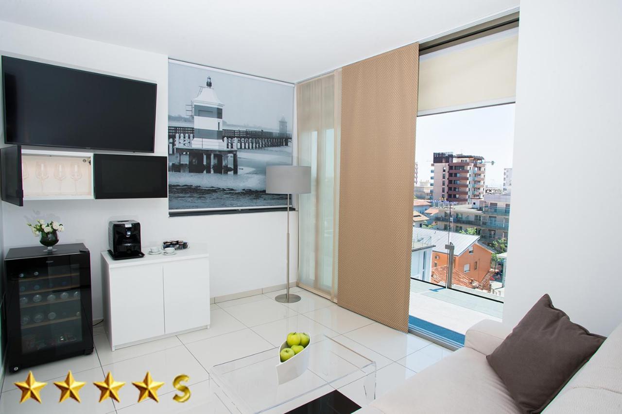 Hotel Rossini 4S Lignano Sabbiadoro Luaran gambar