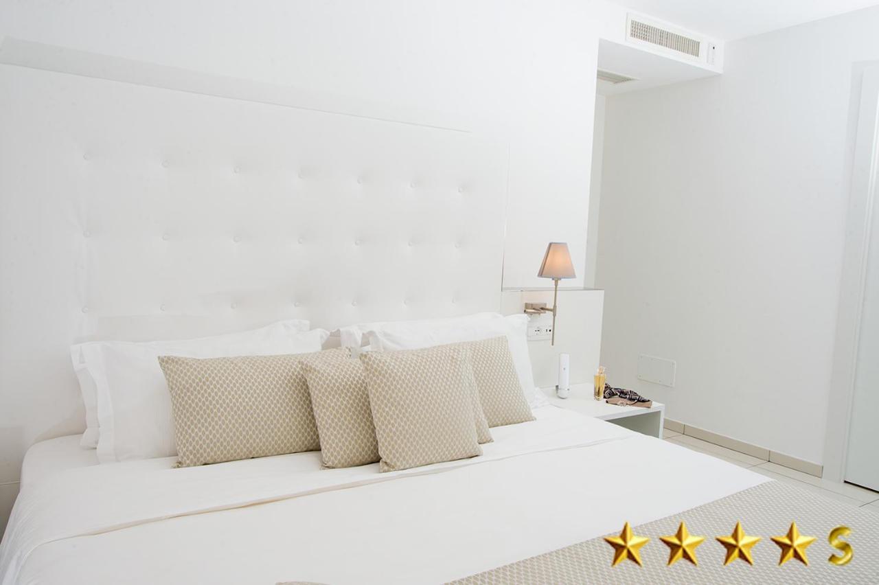 Hotel Rossini 4S Lignano Sabbiadoro Luaran gambar