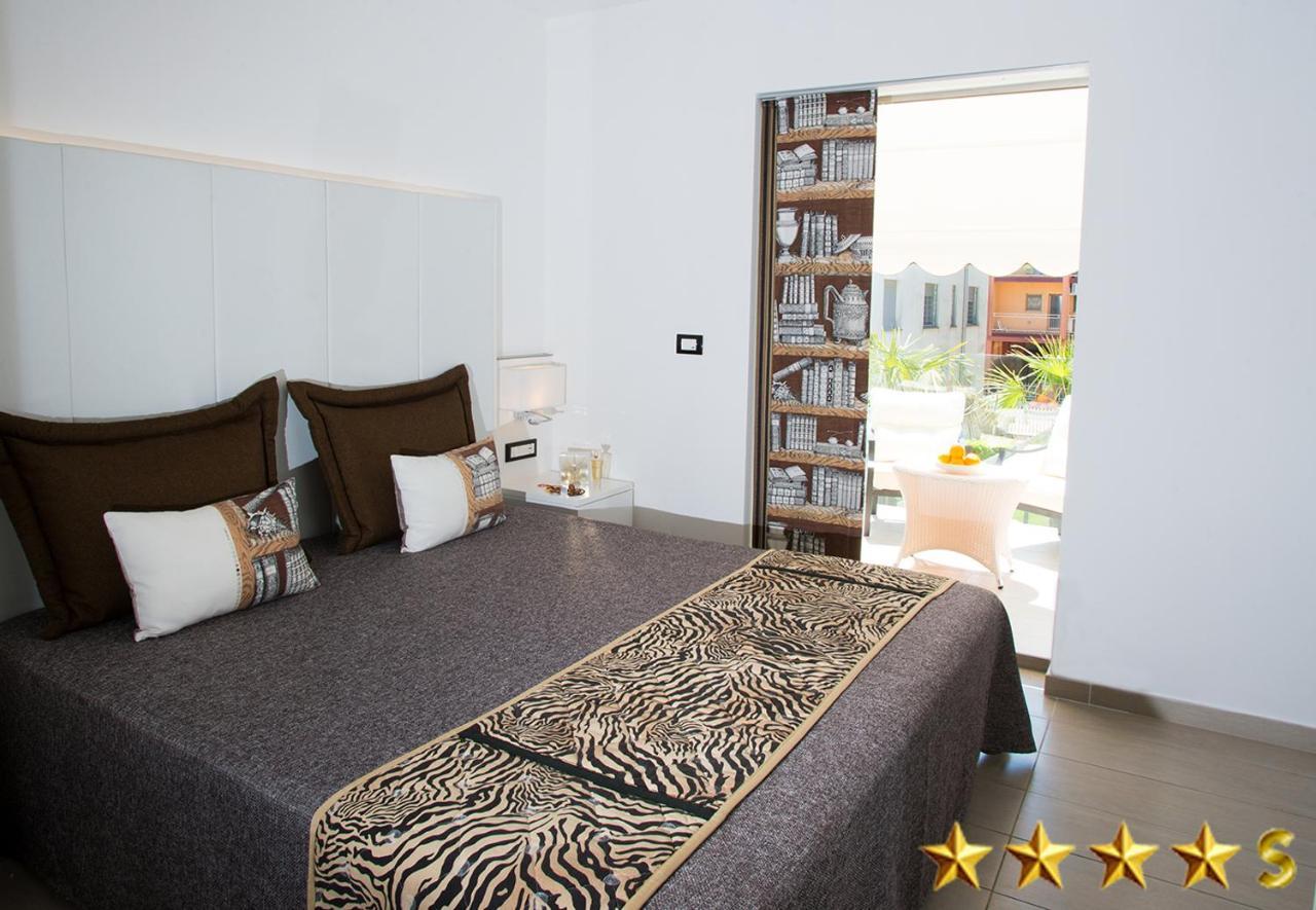 Hotel Rossini 4S Lignano Sabbiadoro Luaran gambar